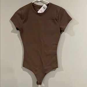 Abercrombie & Fitch Cap Sleeve Brown Bodysuit with Crew Neck, Size S (NWT)